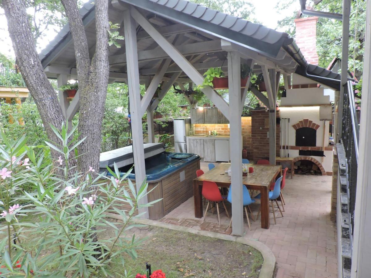Szepezd Oak Villa Balatonszepezd Buitenkant foto